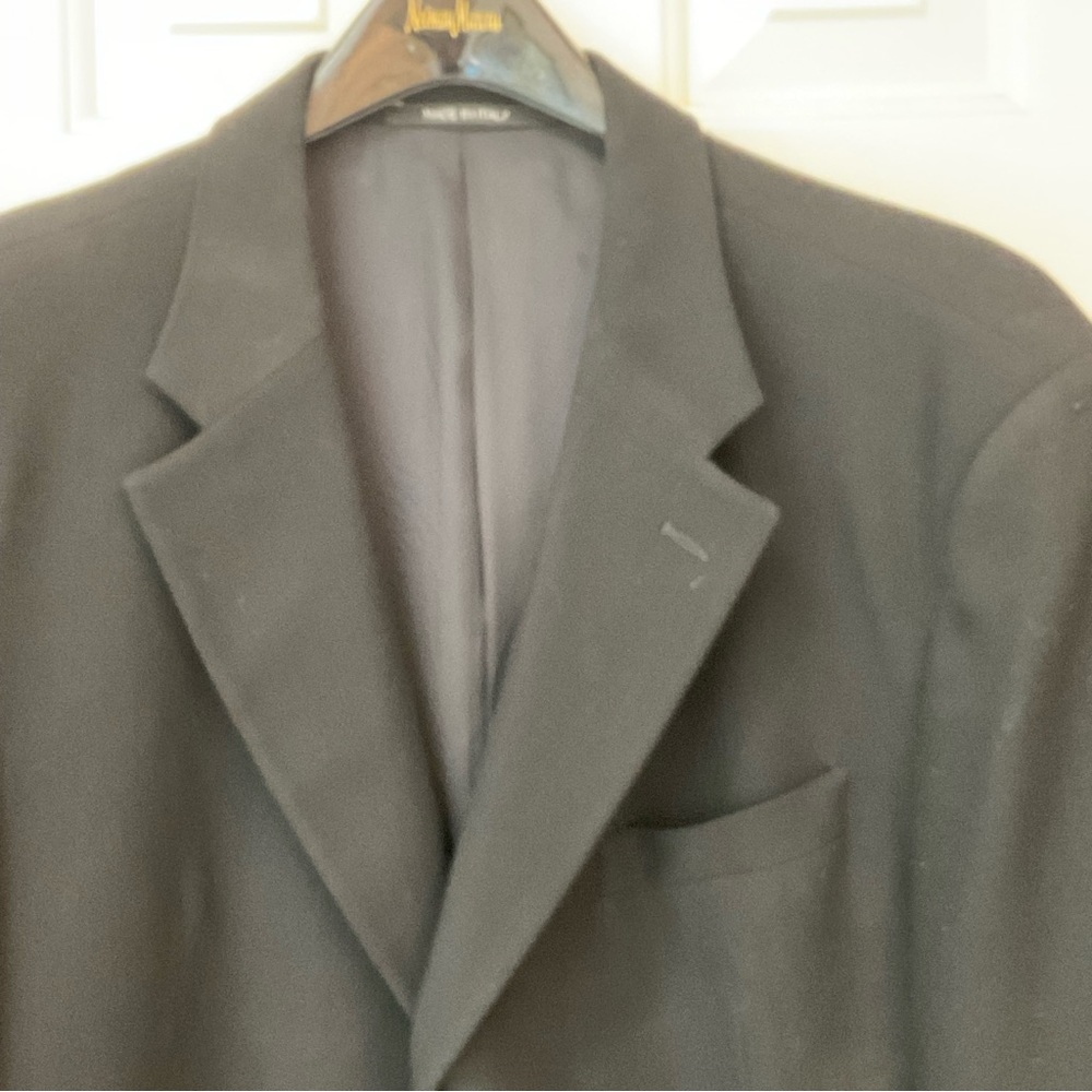 SOLD - Armani Collezioni Lama Wool Blazer, black, 44” chest, Excellent Condition - Picture 4 of 10